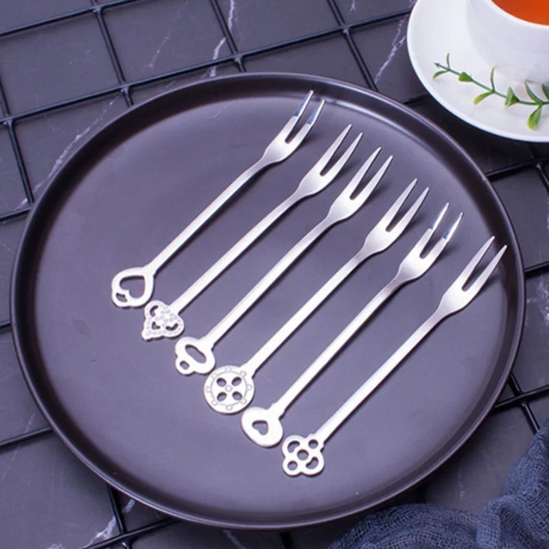 6pcs Simple Stainless Steel Fruit Fork Set Two Teeth Dessert Western  Multifunctional Household Kitchen Accessories